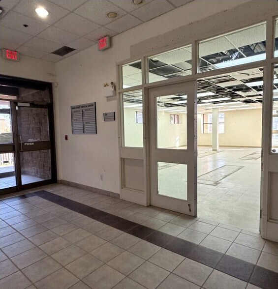 More Photos Of 316 E King St, Cobourg Office For Lease
