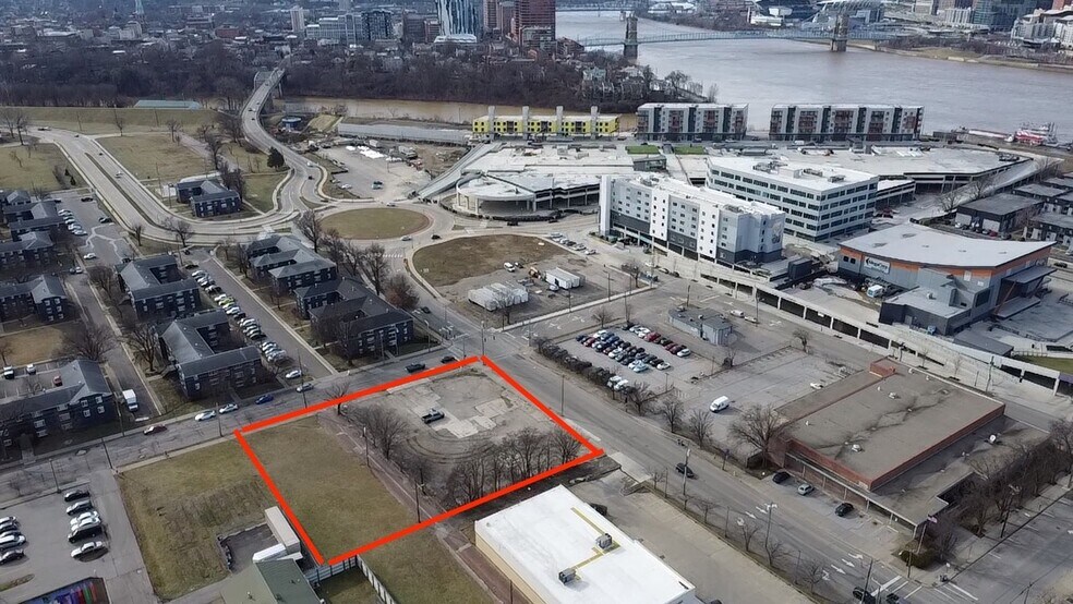 More Photos Of 120 W 5th St, Newport Land For Sale