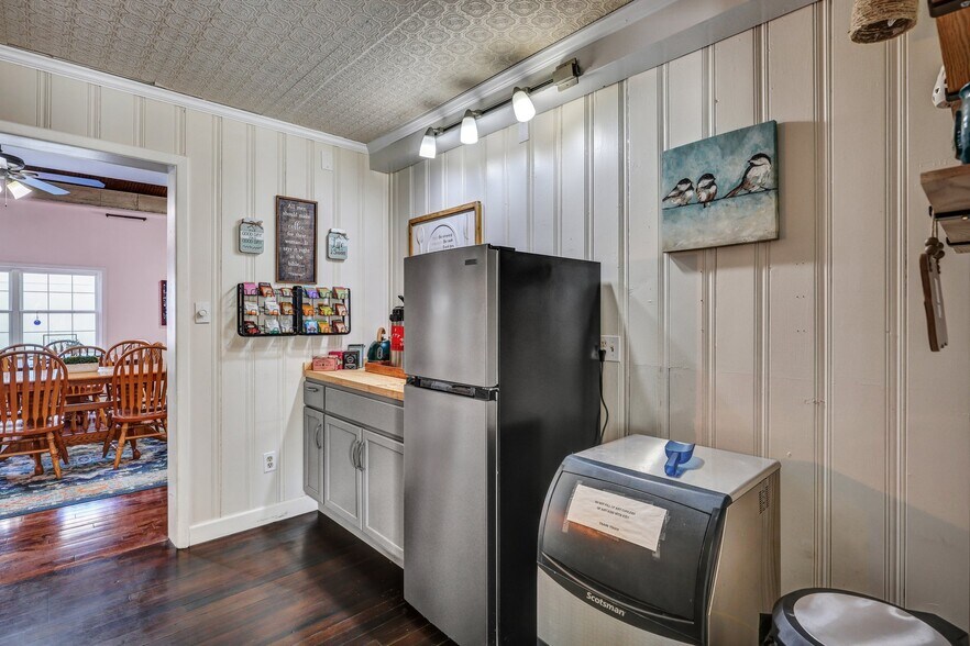 More Photos Of 24 Van Horne Ave, Tybee Island Hospitality For Sale