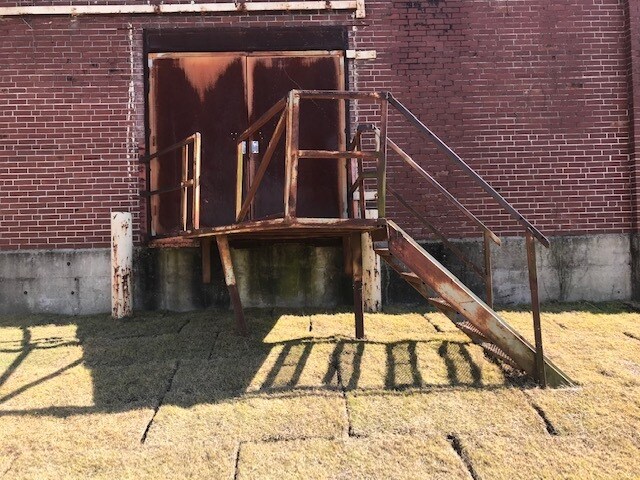 More Photos Of 66 W Colorado Ave, Memphis Warehouse For Lease