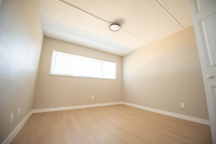 More Photos Of 2731 S Blair Stone Rd, Tallahassee Apartments For Sale