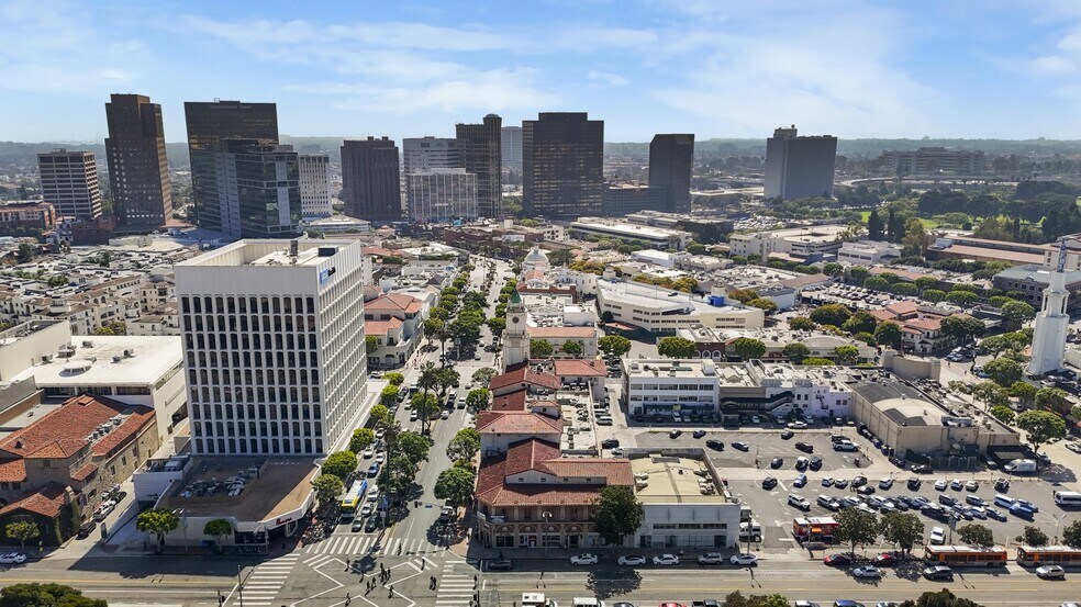More Photos Of 901-951 Westwood Blvd, Los Angeles General Retail For Lease