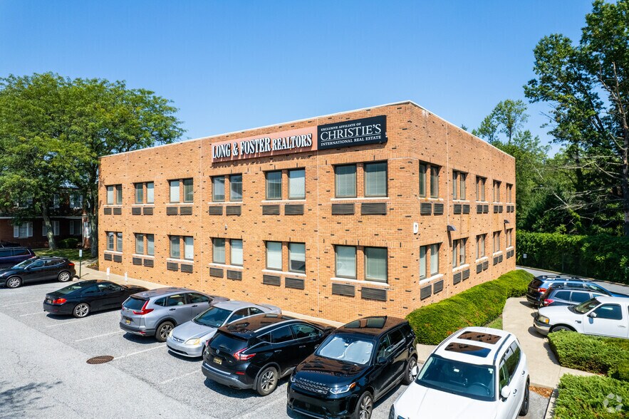 More Photos Of 3801 Kennett Pike, Greenville Unknown For Lease