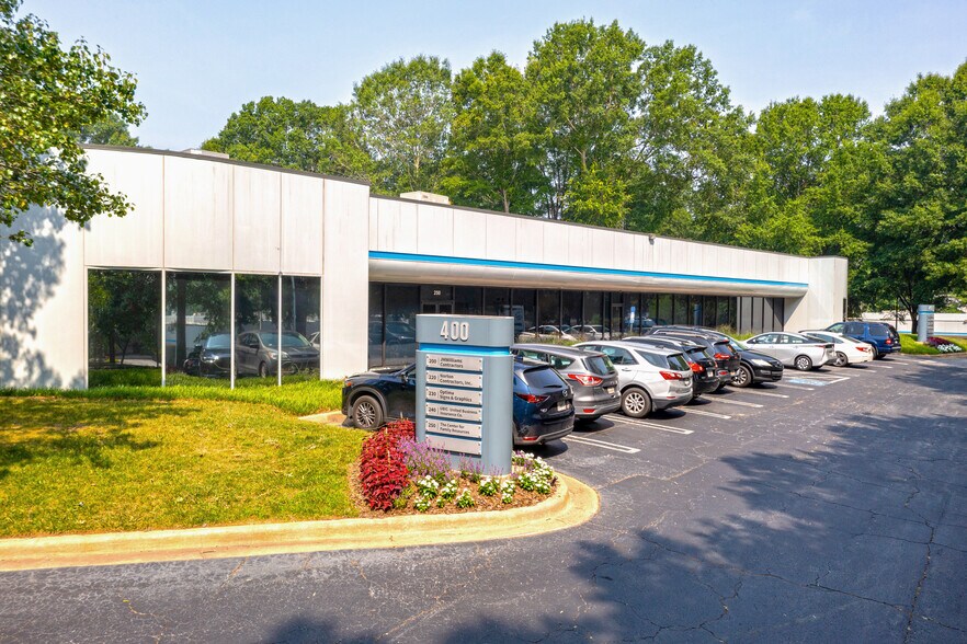 More Photos Of 425 Franklin Gateway SE, Marietta Unknown For Lease