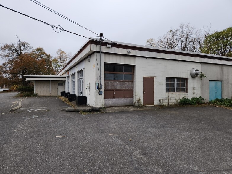 More Photos Of 929 Route 28, Kingston Light Manufacturing For Sale