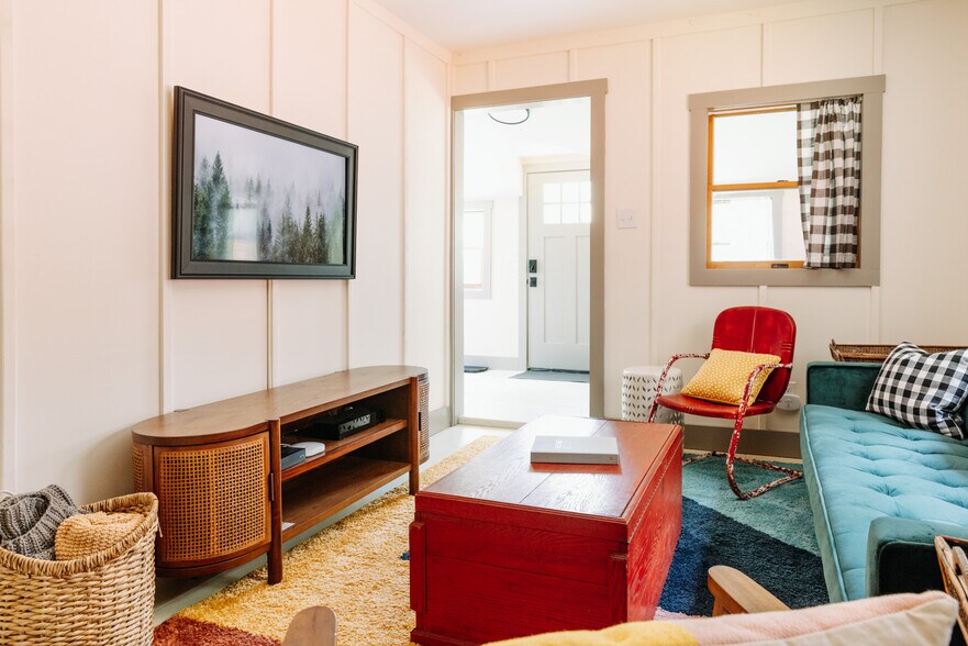 More Photos Of 116 Firehouse Rd, Pocono Pines Apartments For Sale