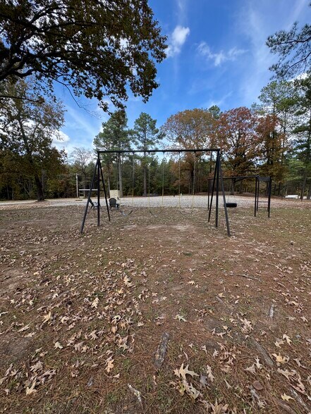 More Photos Of 1181 Pleasant Hill Rd, Haworth Trailer Camper Park For Sale