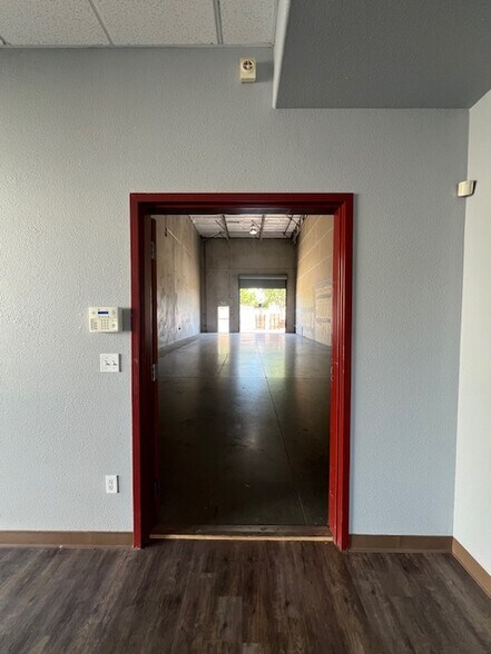 More Photos Of 4470 Yankee Hill Rd, Rocklin Flex For Lease