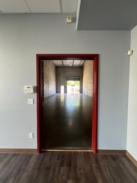 More Photos Of 4470 Yankee Hill Rd, Rocklin Flex For Lease
