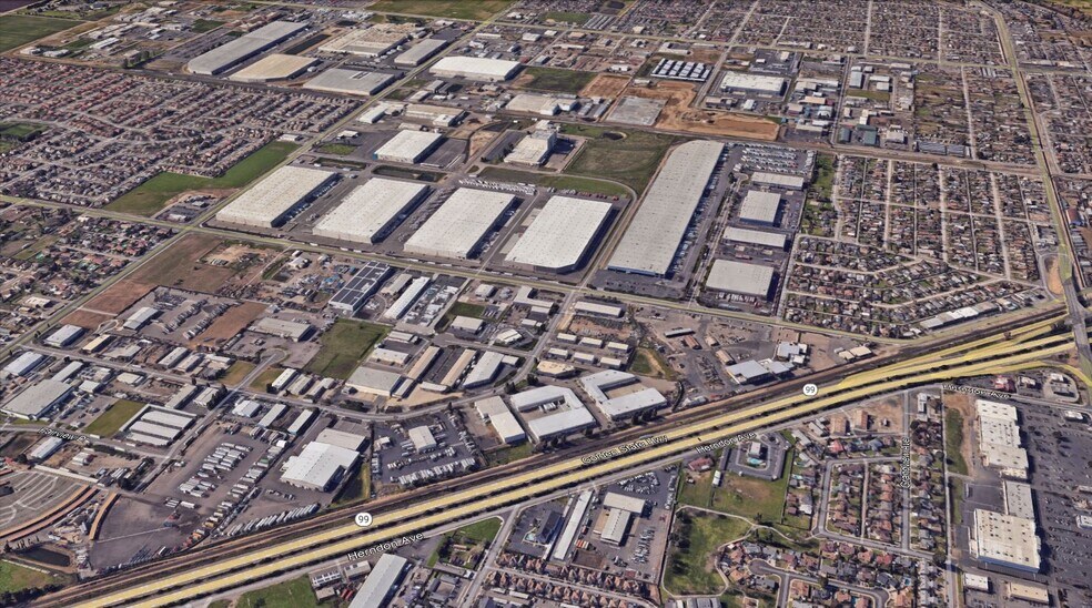 More Photos Of 1215 E Whitmore Ave, Modesto Warehouse For Lease