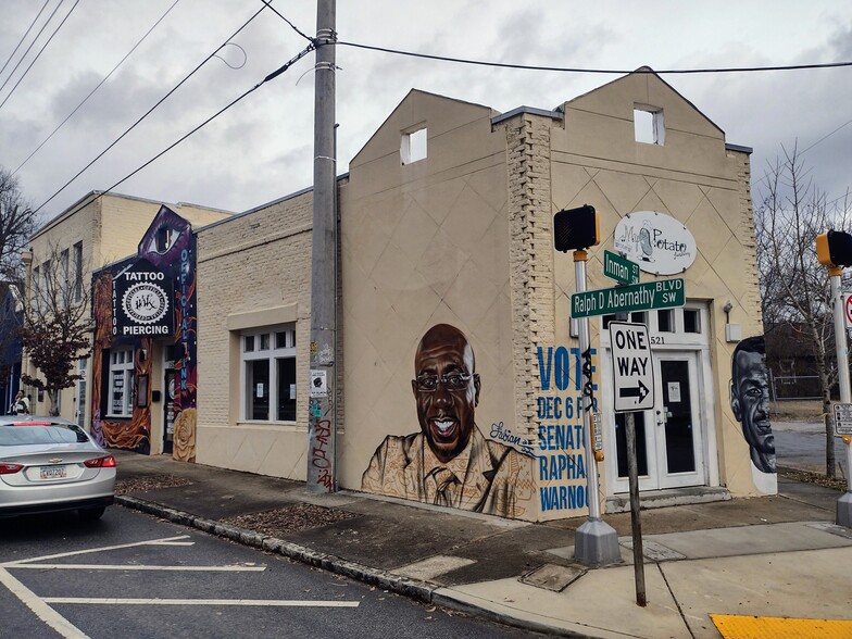 Primary Photo Of 1521 Ralph David Abernathy Blvd SW, Atlanta Storefront For Lease