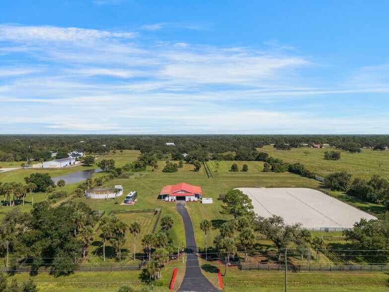 More Photos Of 806 N Jackson Rd, Venice Land For Sale