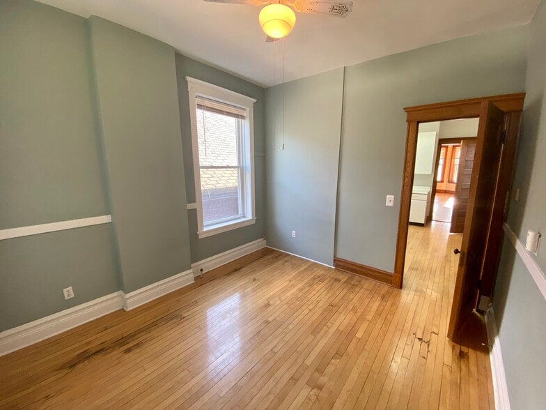 More Photos Of 2439 N Seminary Ave, Chicago Apartments For Sale