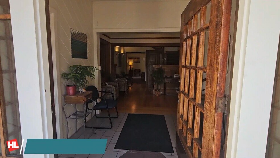 Primary Photo Of 825 College Ave, Santa Rosa Medical For Sale