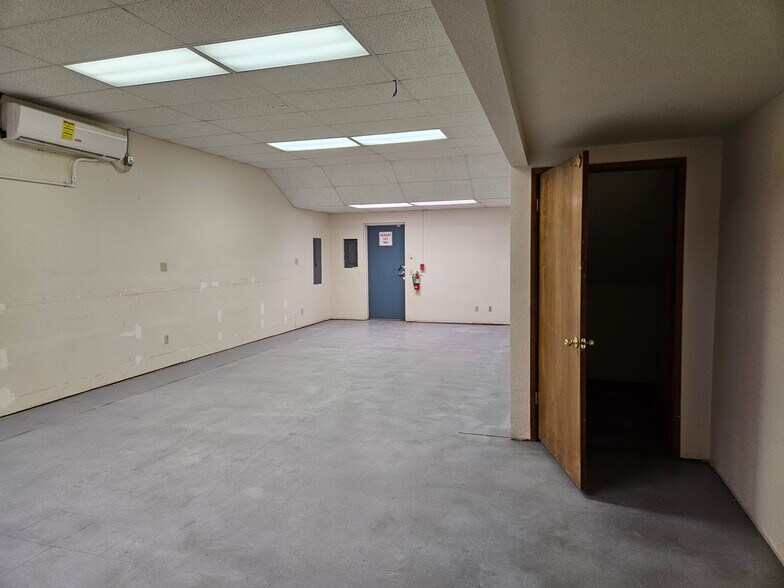 More Photos Of 142 N 9th St, Modesto Office For Lease