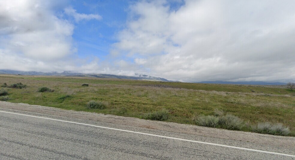 More Photos Of Tehachapi Willow Springs Rd & Highline Rd, Tehachapi Land For Sale