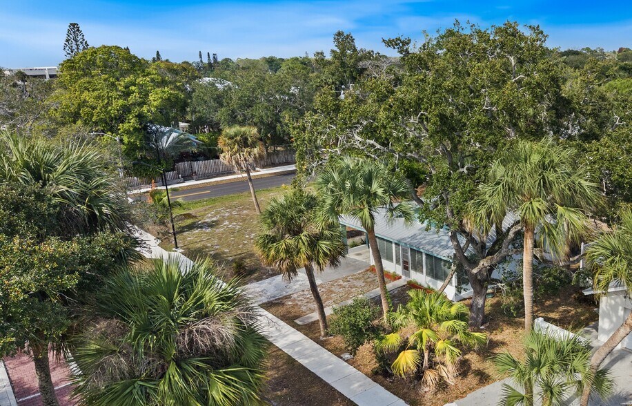 More Photos Of 621 NW Australian St, Stuart Land For Sale