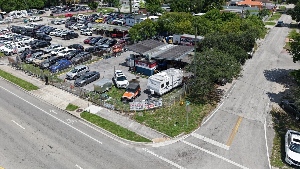 More Photos Of 9301 NW 27th Ave, Miami Auto Dealership For Sale