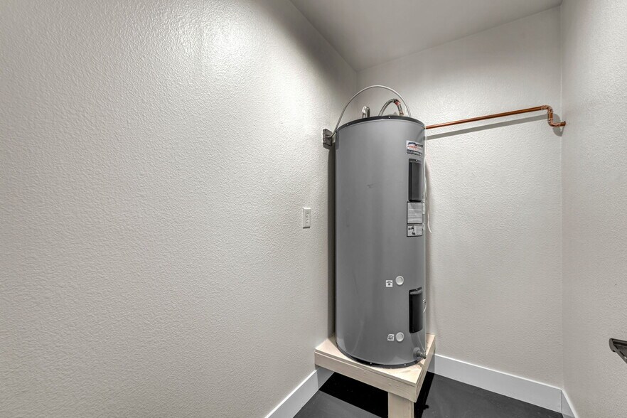 More Photos Of 2 Brown dr, Mound House Manufacturing For Sale