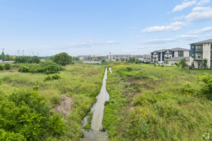 More Photos Of 8755 County Road 110, Round Rock Land For Sale
