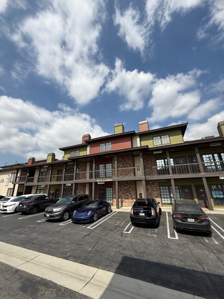 More Photos Of 207 W Alameda Ave, Burbank Office For Sale