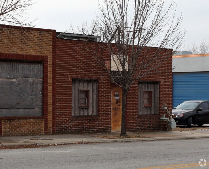 More Photos Of 5916 E Tecumseh St, Tulsa Storefront For Sale