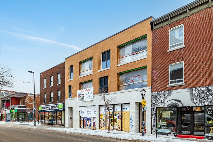 More Photos Of 3527 Rue Ontario E E, Montréal Storefront Retail Residential For Lease