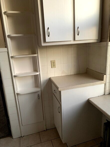 More Photos Of 1811 Butler St, Easton Specialty For Sale