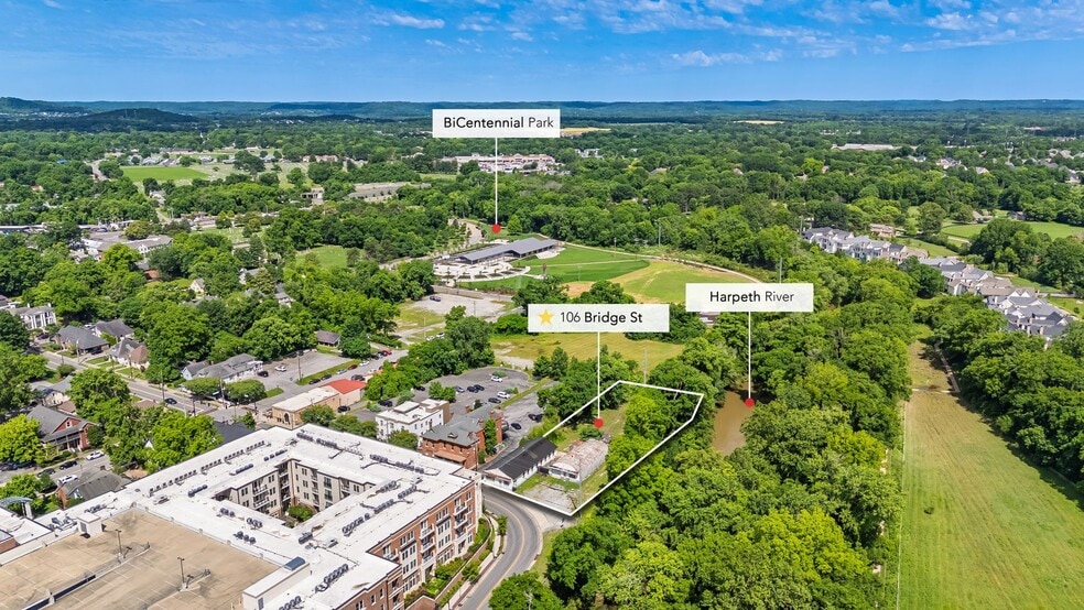 More Photos Of 106 Bridge St, Franklin Flex For Sale