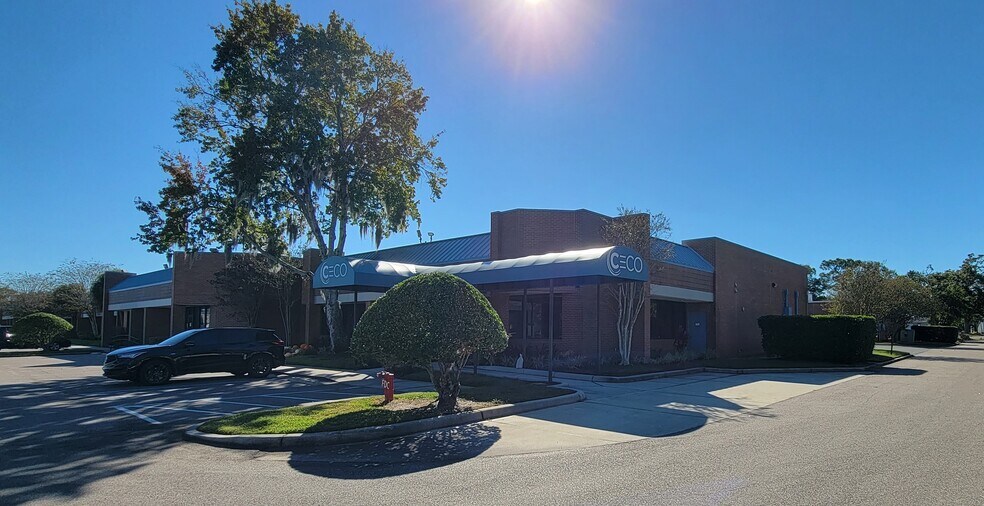 More Photos Of 931 S Semoran Blvd, Winter Park Loft Creative Space For Lease