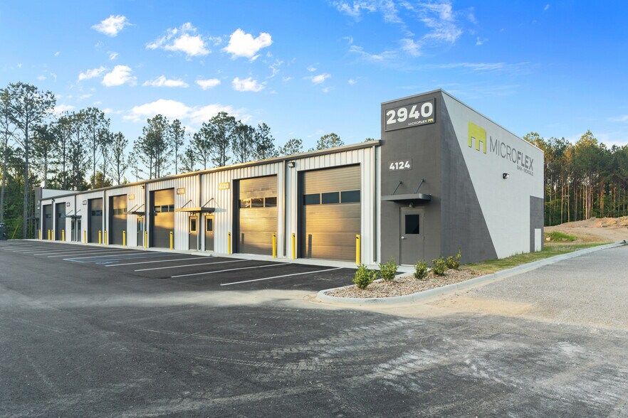 More Photos Of 4049 Chris SW Dr, Huntsville Warehouse For Lease