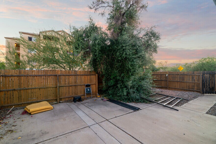 More Photos Of 822 E Montecito Ave, Phoenix Apartments For Sale