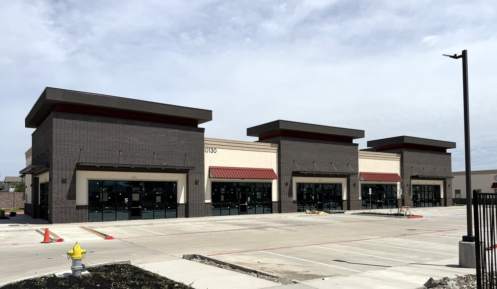 Primary Photo Of 10130 Coit Rd, Frisco Restaurant For Lease