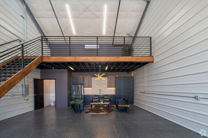 More Photos Of 7542 S Potomac St, Centennial Flex For Sale