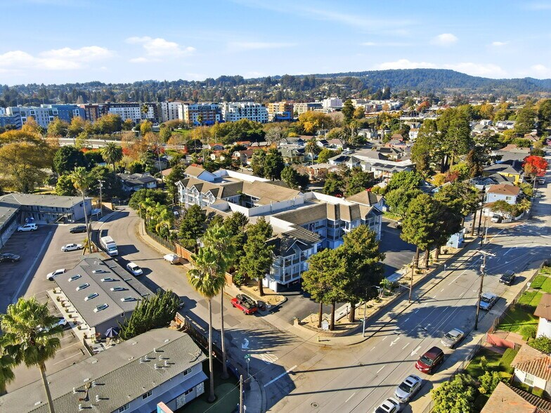 More Photos Of 600 Riverside Ave, Santa Cruz Hotel For Sale