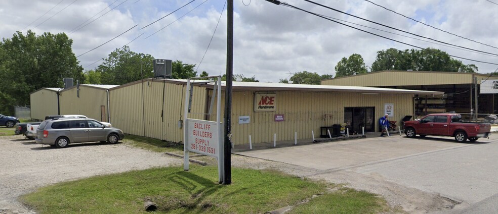 Primary Photo Of 607 Grand Ave, Bacliff Flex For Lease