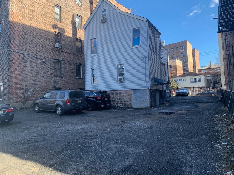 More Photos Of 79 Romaine Ave, Jersey City Land For Sale