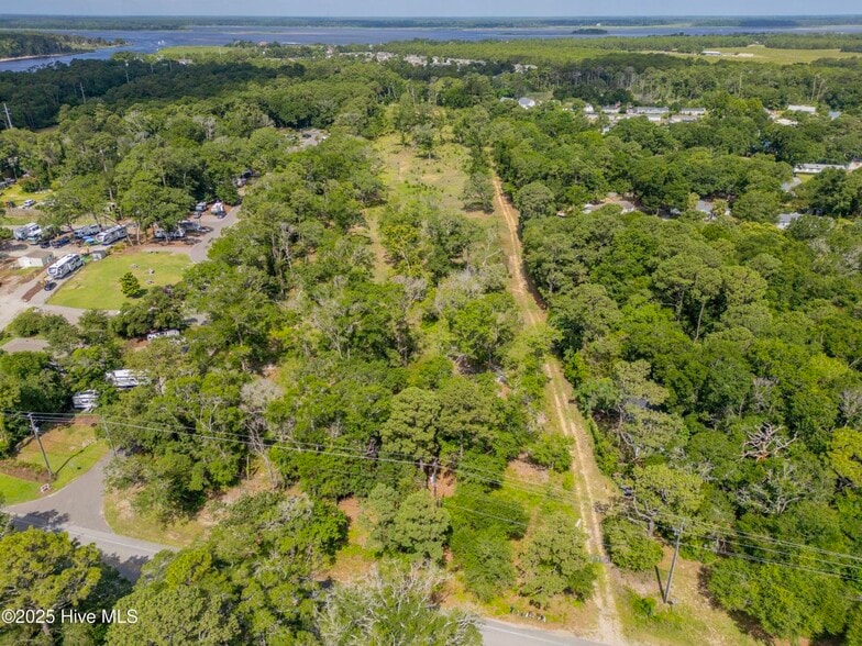 More Photos Of 9641 River Rd, Wilmington Trailer Camper Park For Sale