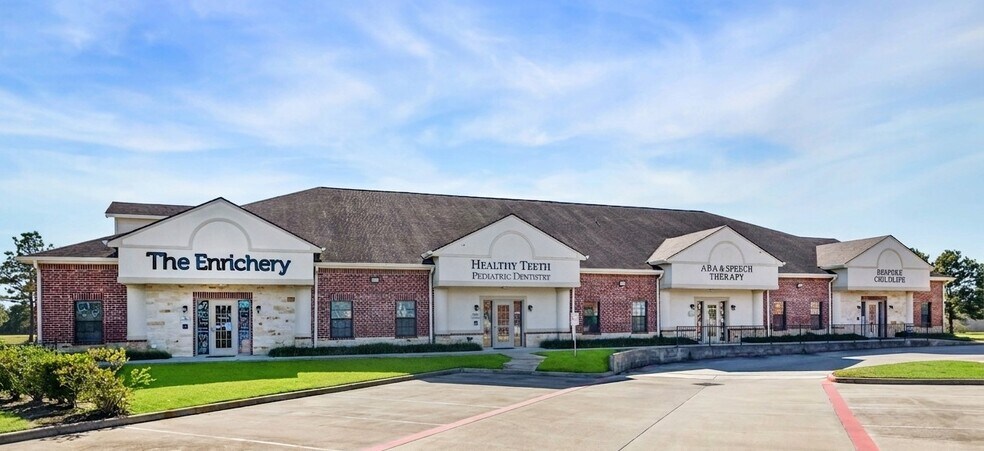 Primary Photo Of 5300 Ranch Point Dr, Katy Medical For Sale