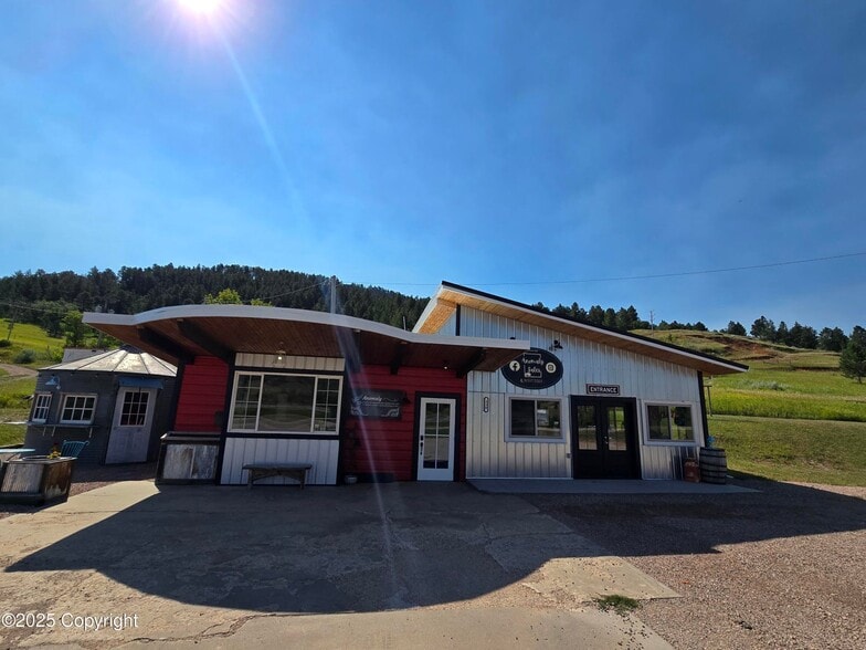 Primary Photo Of 330 W US-14 Hwy, Sundance General Retail For Sale