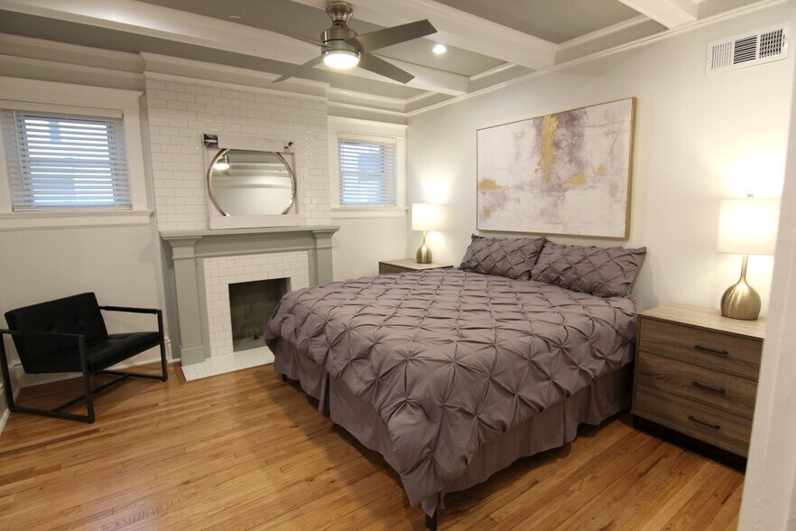 More Photos Of 901-903 39th St, Kansas City Multifamily For Sale
