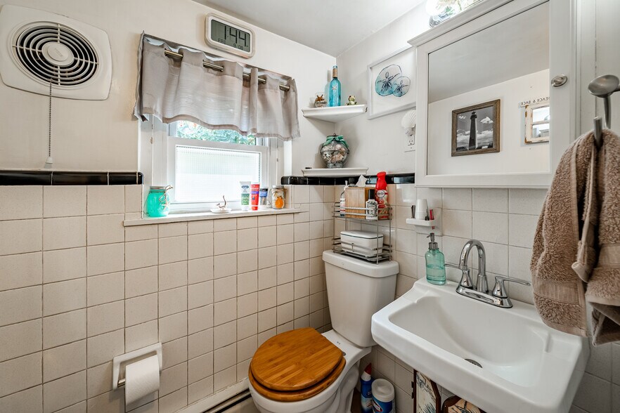 More Photos Of 530 Gravel Pike, Collegeville Apartments For Sale