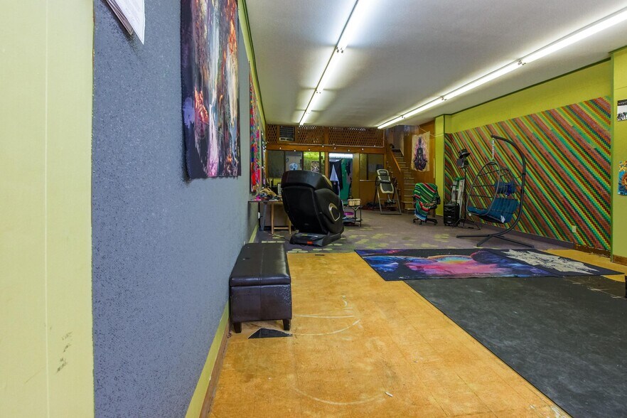 More Photos Of 518 Main St, Walsenburg Storefront Retail Residential For Sale