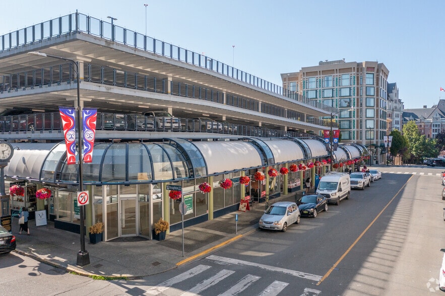 More Photos Of 635 Broughton St, Victoria Storefront For Lease