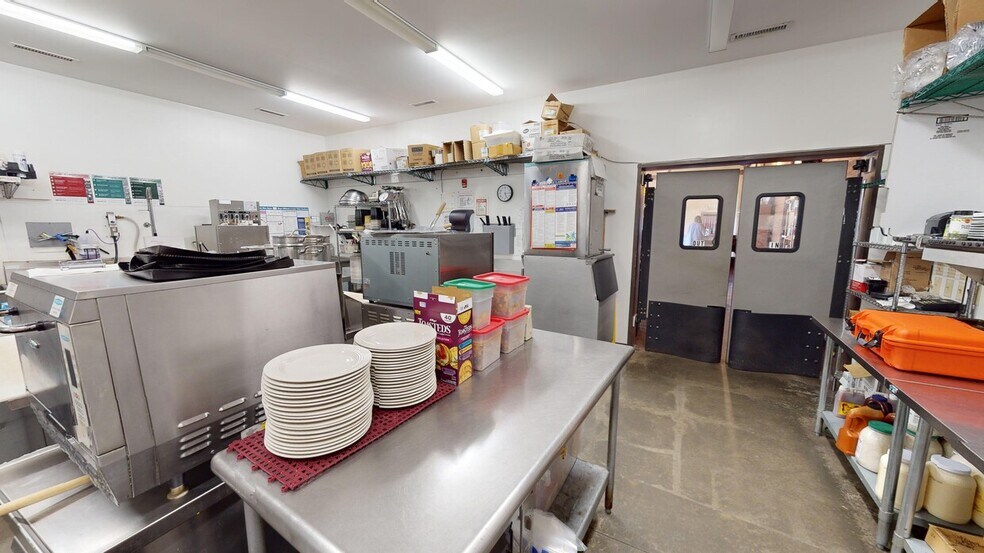 More Photos Of 1720 State Route 15 Belleville IL 62221 Hwy, Belleville Specialty For Sale