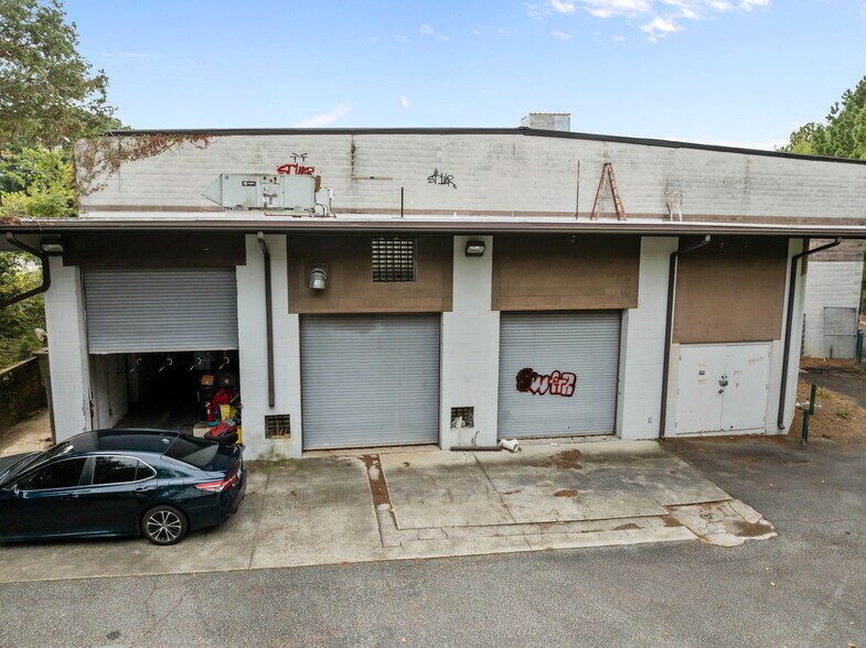 More Photos Of 1810 Martin Luther King Jr. Pky, Durham Freestanding For Sale