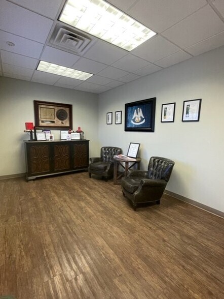 More Photos Of 505 Aero Dr, Shreveport Manufacturing For Sale