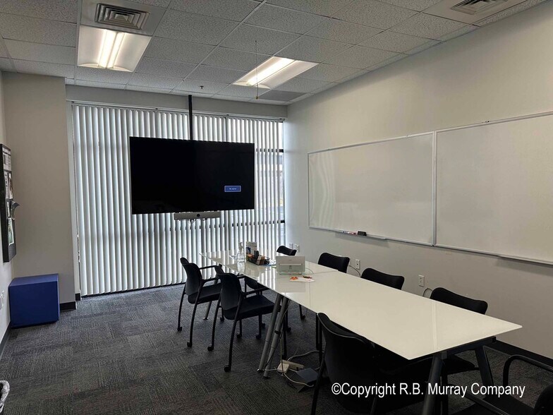 More Photos Of 4124 S McCann Ct, Springfield Medical For Lease