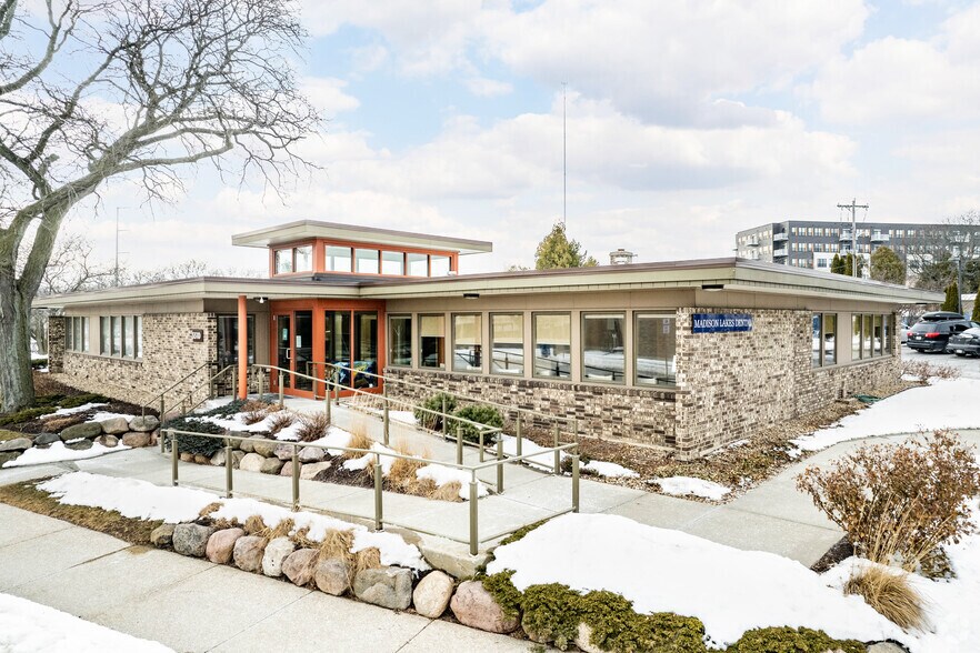Primary Photo Of 5510 Medical Cir, Madison Medical For Lease