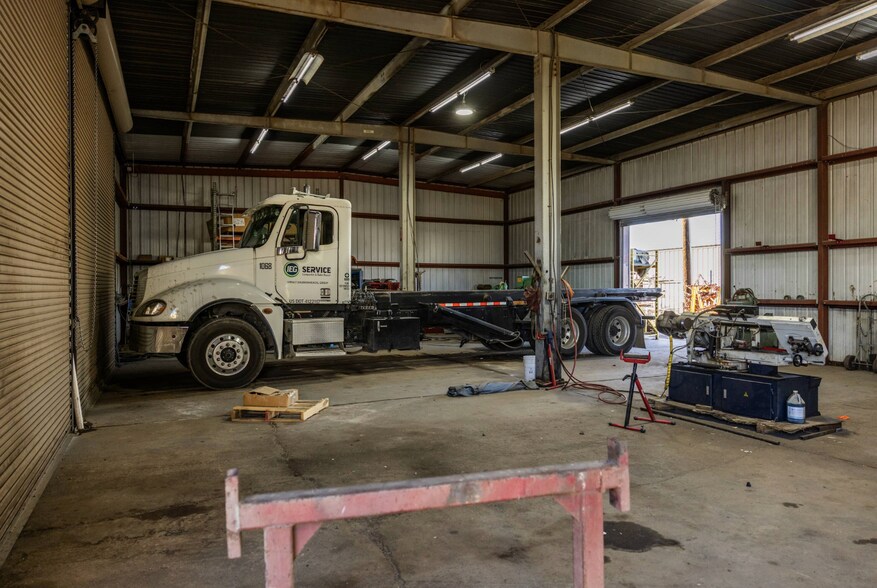 More Photos Of 4300 S 17th Ave, Phoenix Land For Lease